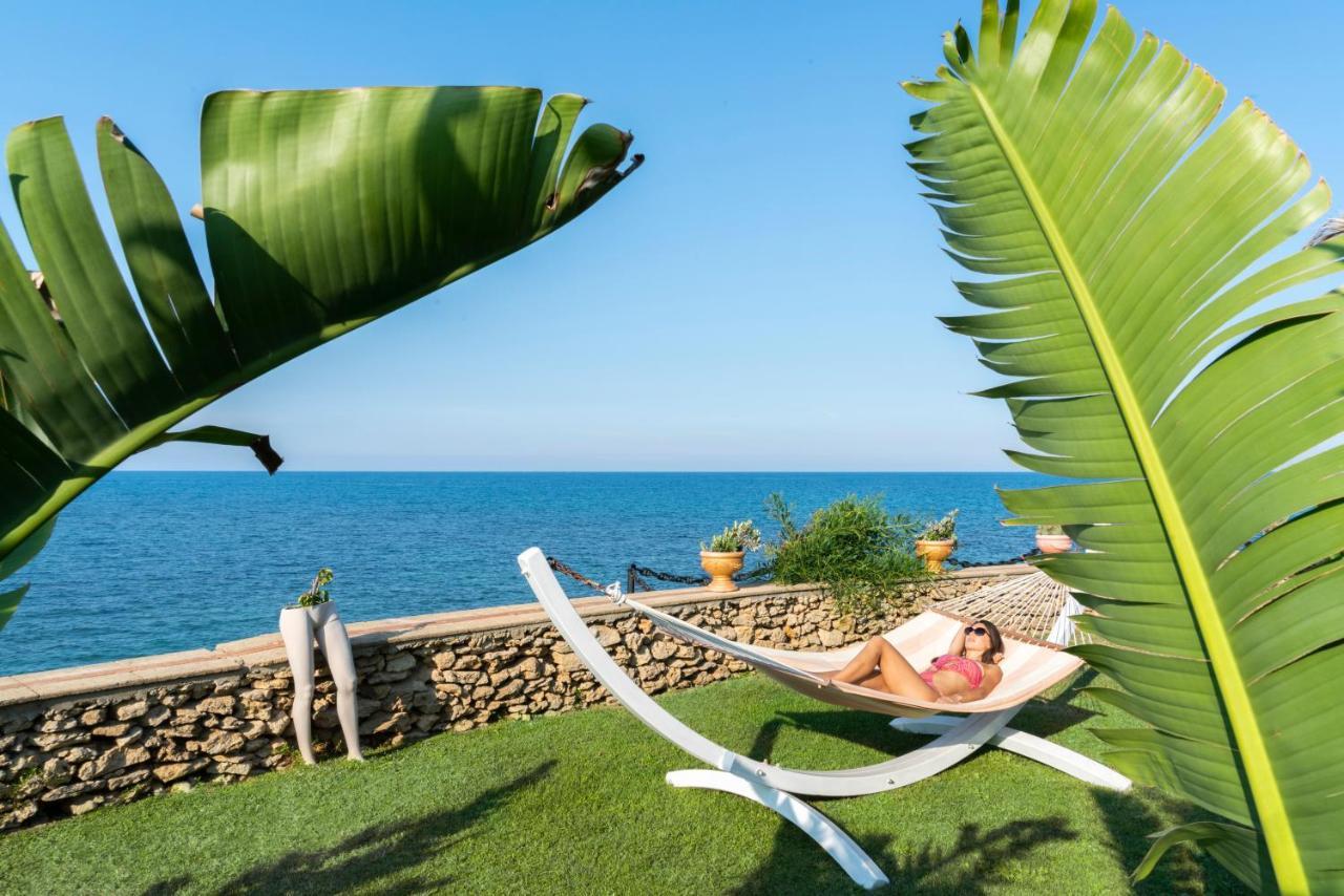 Hotel Lido Degli Scogli 크로토네 외부 사진